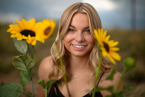 Sunny Flowergirl